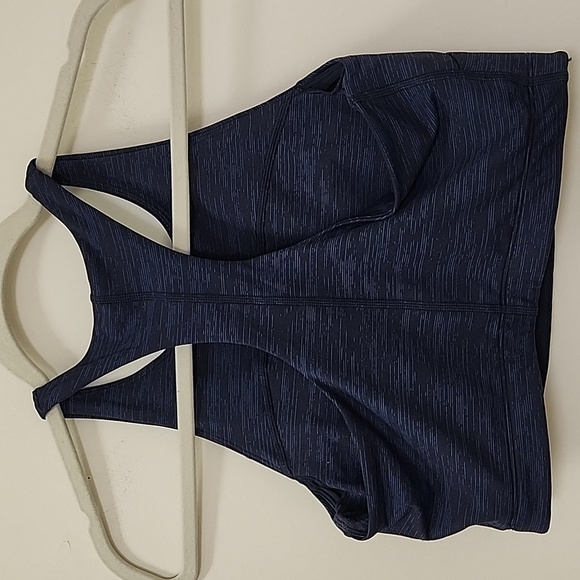 Outdoor Voice TechSweat Crop Top Size Medium - Picture 7 of 13